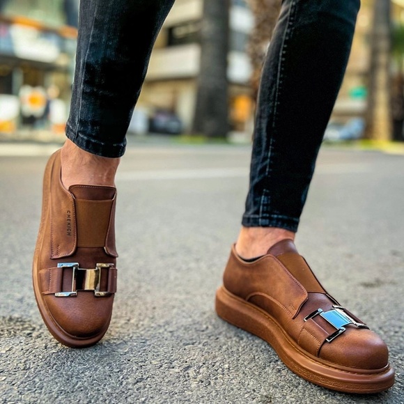 Chekich • Mens Daily Slip on Sneakers in Tan - Picture 2 of 6